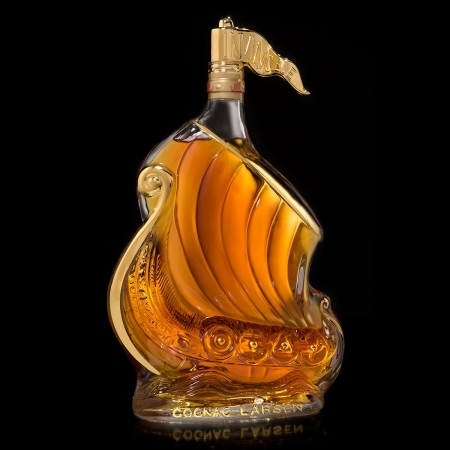 Drakkar verre décoré d'Or fin Cognac Larsen