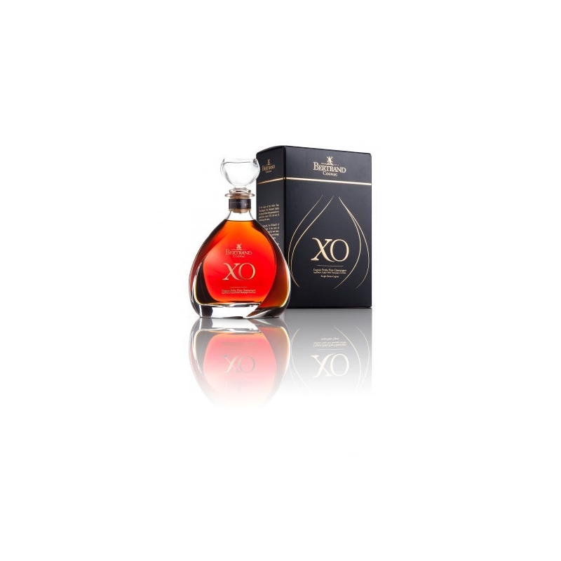 XO Petite Champagne Decanter Bertrand Cognac