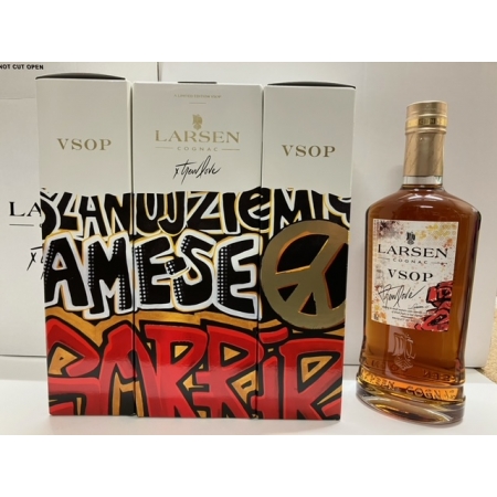 Cognac Larsen VSOP Art Edition x Trew Love étui Sorrir édition limitée